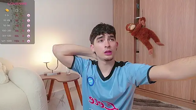 Snapshot of zenn_rush1 chatting on 03.14.25 zenn rush1 online show from 03.14.25