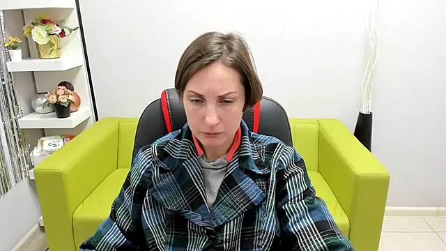 Snapshot of AuroraScript chatting on 12.26.24 AuroraScript online show from 12.26.24