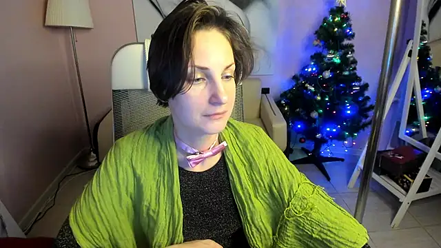 Snapshot of AuroraScript chatting on 01.02.25 AuroraScript online show from 01.02.25