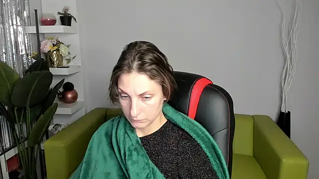 Snapshot of AuroraScript chatting on 01.19.25 AuroraScript online show from 01.19.25