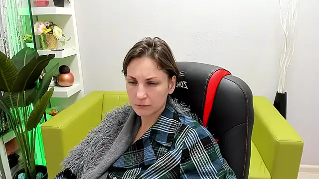 Snapshot of AuroraScript chatting on 01.23.25 AuroraScript online show from 01.23.25