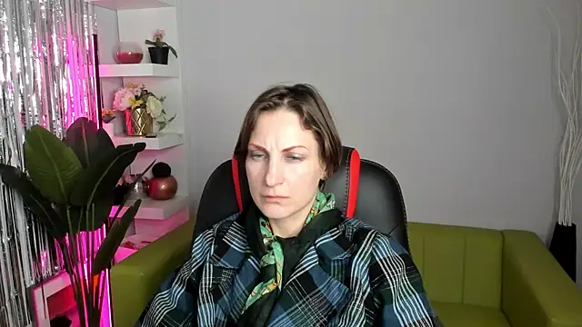 Snapshot of AuroraScript chatting on 01.30.25 AuroraScript online show from 01.30.25