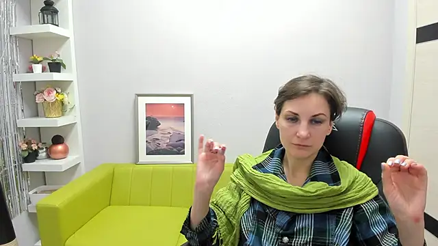 Snapshot of AuroraScript chatting on 02.26.25 AuroraScript online show from 02.26.25