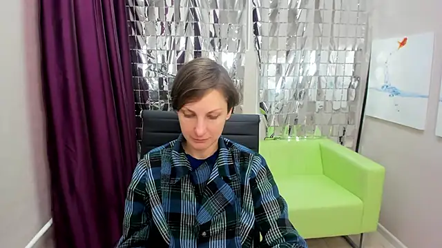 Snapshot of AuroraScript chatting on 03.22.25 AuroraScript online show from 03.22.25