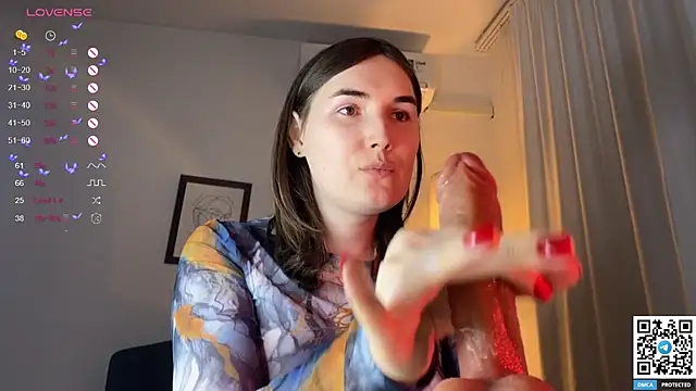 Maria Bowie online show from 02.19.25