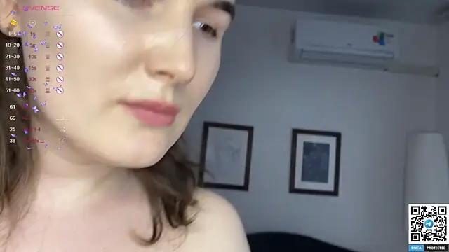 Maria Bowie online show from 02.28.25