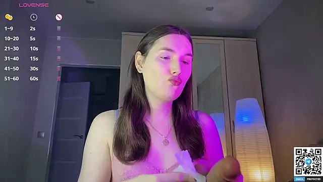 Maria Bowie online show from 04.23.26