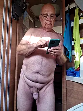 Snapshot of ak616263 chatting on 03.24.26 ak616263 online show from 03.24.26