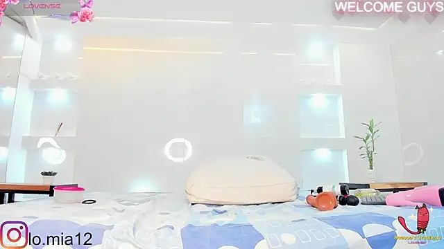 julietha taylor online show from 03.05.25