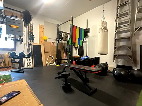 MissSwitch online show from 12.04.24