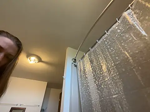 MissSwitch online show from 12.31.24