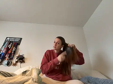 MissSwitch online show from 01.02.25