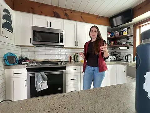 MissSwitch online show from 01.30.25