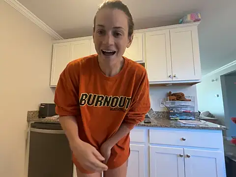 MissSwitch online show from 09.30.25