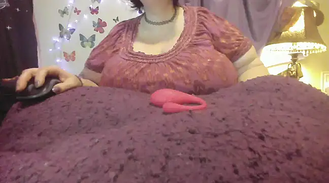 Snapshot of Alli_Kat chatting on 01.22.25 Alli Kat online show from 01.22.25