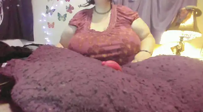 Snapshot of Alli_Kat chatting on 01.26.25 Alli Kat online show from 01.26.25