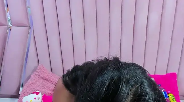 Snapshot of nathalia_pink chatting on 12.27.24 nathalia pink online show from 12.27.24