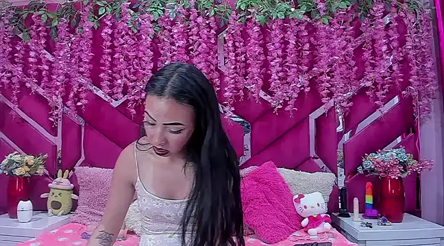Snapshot of nathalia_pink chatting on 01.07.25 nathalia pink online show from 01.07.25