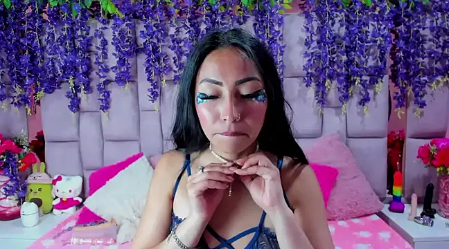 Snapshot of nathalia_pink chatting on 02.18.25 nathalia pink online show from 02.18.25
