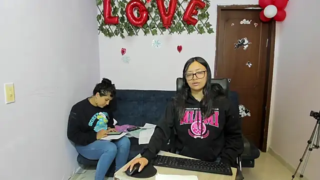 Luna Star Sl online show from 03.01.25