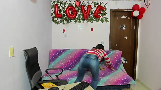 Luna Star Sl online show from 03.05.25