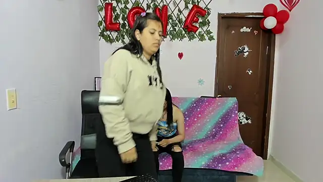 Luna Star Sl online show from 03.07.25