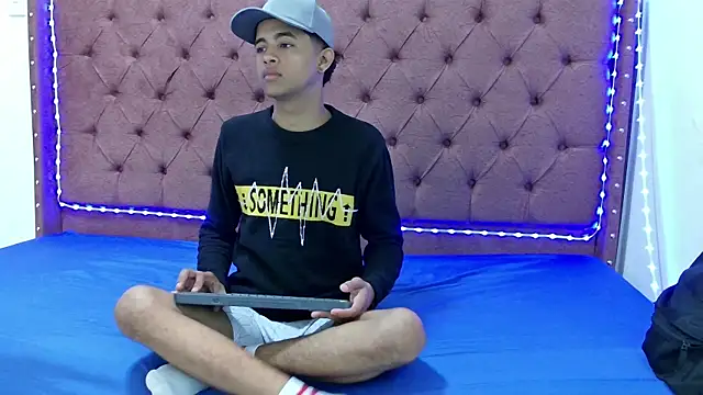 boys yourparty online show from 02.19.25