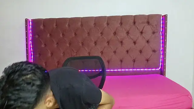 boys yourparty online show from 03.20.25