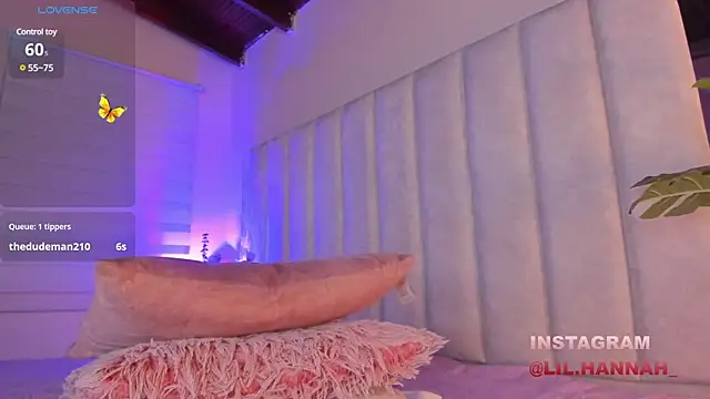 Snapshot of lil_hanna18 chatting on 01.16.25 lil hanna18 online show from 01.16.25