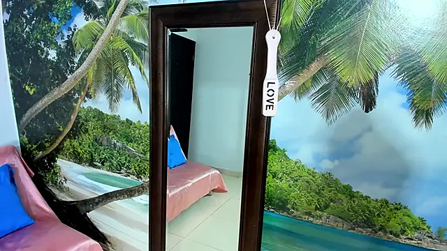 Mieldeluna online show from 01.04.25