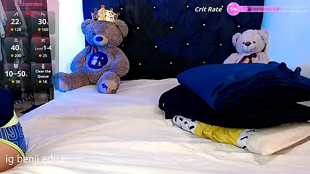 Snapshot of benji_hoter chatting on 05.30.26 benji hoter online show from 05.30.26