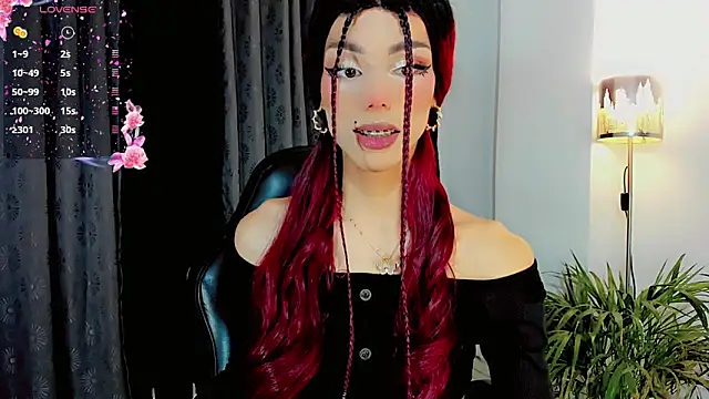 Snapshot of dollswit01 chatting on 03.26.26 dollswit01 online show from 03.26.26