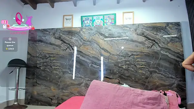 Yaya    11 online show from 11.21.25