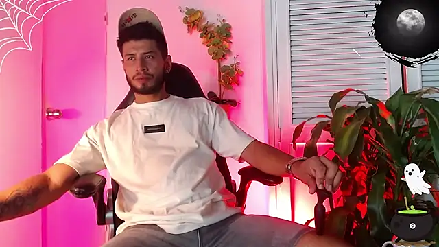 Colby brown03 online show from 10.09.25