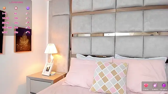 AmbarJensen online show from 03.15.25