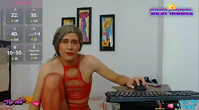 Snapshot of tifaniith chatting on 01.12.25 tifaniith online show from 01.12.25