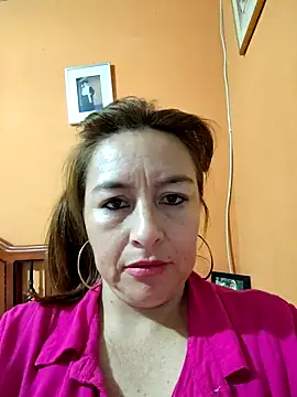 Snapshot of sussy_185 chatting on 01.14.25 sussy 185 online show from 01.14.25