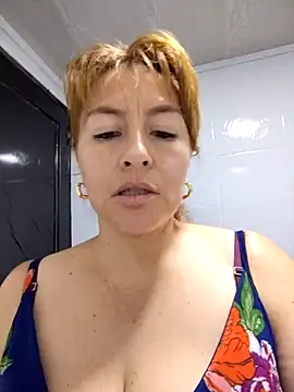 Snapshot of sussy_185 chatting on 02.10.25 sussy 185 online show from 02.10.25