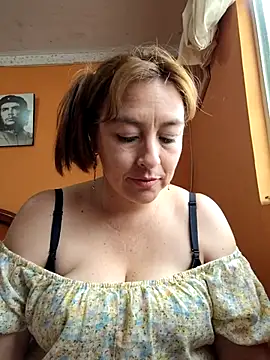 Snapshot of sussy_185 chatting on 03.14.25 sussy 185 online show from 03.14.25