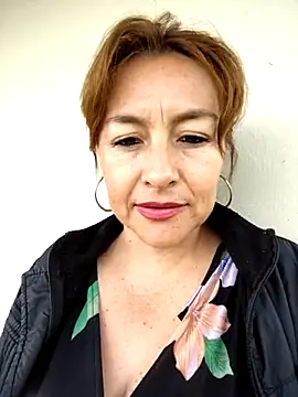 Snapshot of sussy_185 chatting on 03.22.25 sussy 185 online show from 03.22.25