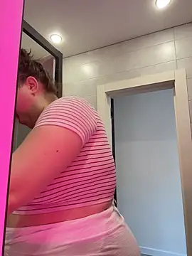 SuzieMurray online show from 02.06.26