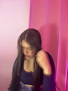 kimberlyhills1 online show from 12.18.25