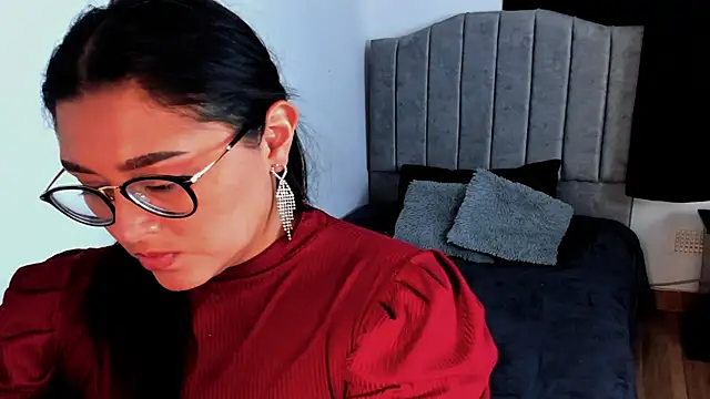 Snapshot of lorymoon chatting on 02.18.25 lorymoon online show from 02.18.25