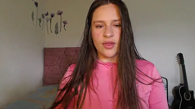 Snapshot of Serenity chatting on 01.11.26 Serenity online show from 01.11.26