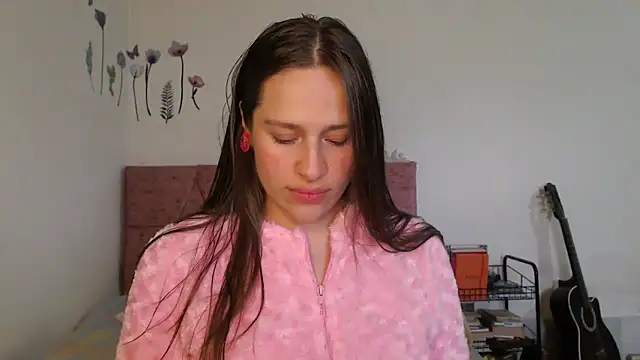 Snapshot of Serenity chatting on 02.15.26 Serenity online show from 02.15.26