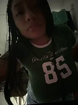 Im Little online show from 05.06.26