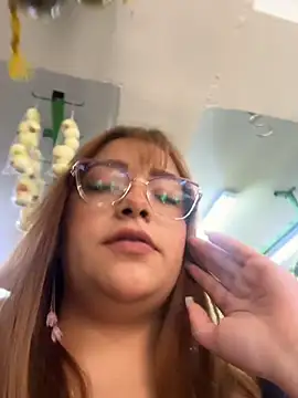 Snapshot of Tatiana_O chatting on 06.24.26 Tatiana O online show from 06.24.26