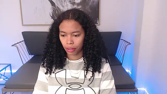 Shenna brunette  online show from 12.24.24