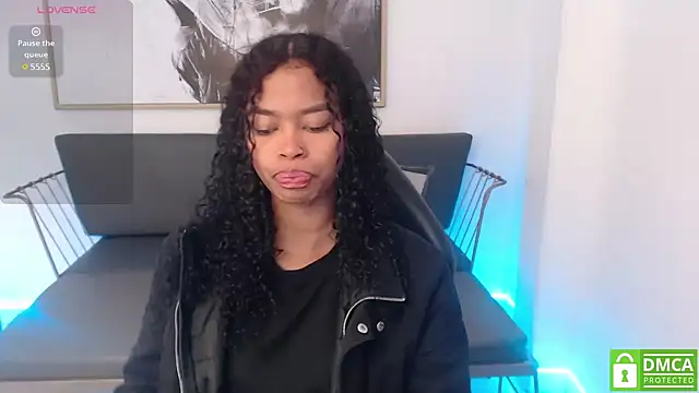 Shenna brunette  online show from 01.25.25