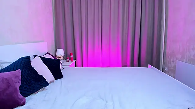 MelodyHudson online show from 03.13.25